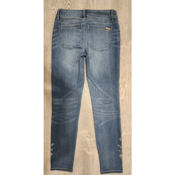 White House Black Market Jean's - Picture 3 of 10